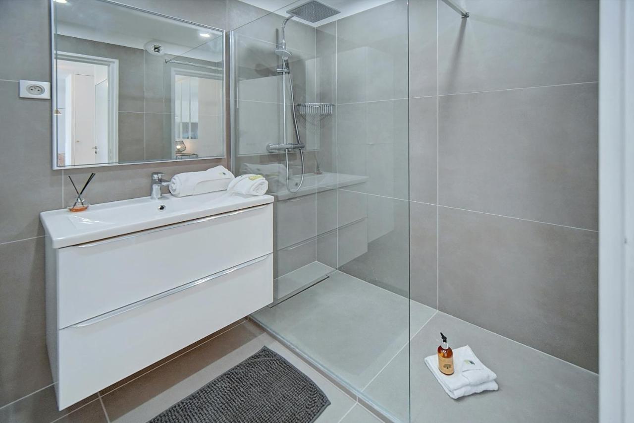 Immogroom- Renovated- Large Terrace- Ac- Shops- Parking Apartamento